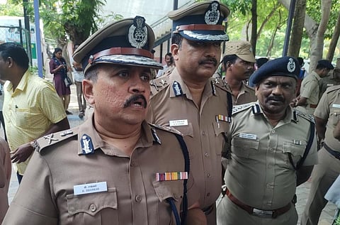 சட்டம் ஒழுங்கு கூடுதல் டிஜிபி சங்கர் வேலூரில் செய்தியாளர்கள் சந்திப்பு | படம்: வி.எம்.மணிநாதன்