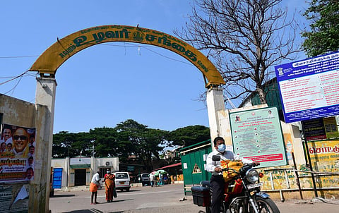அனைத்து உழவர் சந்தைகளிலும் காய், கனி வரத்தை அதிகரிக்க நடவடிக்கை: அதிகாரிகளுக்கு அமைச்சர் அறிவுறுத்தல்