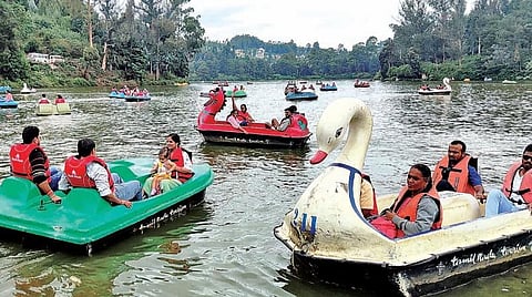 உதகை சுற்றுலா | படகு சவாரிக்கு உகந்த பைக்காரா படகு இல்லம்