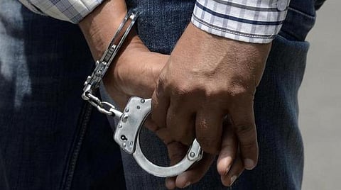 நிதி நிறுவன மோசடி வழக்குகளில் விசிக கவுன்சிலர் உட்பட 10 பேர் கைது