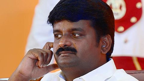 இந்தியாவின் முன்னோடியாக இருந்த தமிழக சுகாதார துறை தத்தளிக்கிறது: சி.விஜயபாஸ்கர் குற்றச்சாட்டு