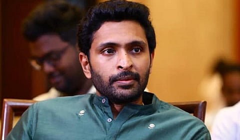 சைக்கோ த்ரில்லர் கதையில் விக்ரம் பிரபு