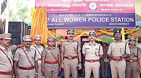 புதிதாக உருவாக்கப்பட்ட பட்டாபிராம் அனைத்து மகளிர் காவல் நிலையத்தை நேற்று தமிழக டிஜிபி சைலேந்திர பாபு திறந்து வைத்தார்.