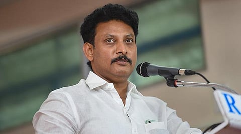 ஆசிரியர்களுக்கும், மாணவர்களுக்கும் அரசு துணைநிற்கும்: அமைச்சர் அன்பில் மகேஸ் வாழ்த்துச் செய்தி