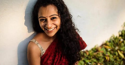 நாயகிக்கு முக்கியத்துவம் கொண்ட கதையில் தர்ஷனா