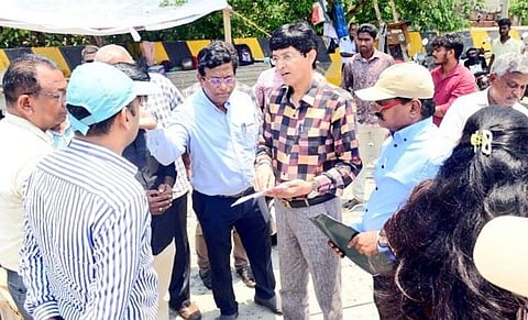 சென்னையில் ஒரு மாதத்தில் மழைநீர் வடிகால் பணியை முடிக்க அறிவுறுத்தல்: ராதாகிருஷ்ணன் தகவல்