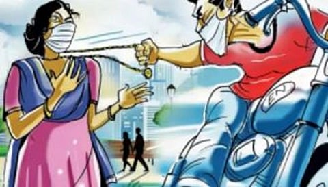 கோவை | கல்விக் கட்டணம் செலுத்த நகை பறித்தவர் கைது