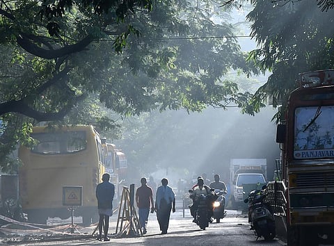 வெப்பநிலை நாளை முதல் குறையும் - வானிலை ஆய்வு மைய இயக்குநர் தகவல்