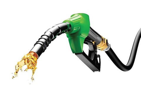 பணமின்றி அசையாது உலகு - 3 | கச்சா எண்ணெய் விலை 40% சரிவு: எப்போது குறையும் பெட்ரோல், டீசல் விலை