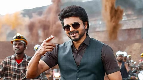 கல்வி முதல் கார்ப்ரேட் வரை - விஜய்யின் திரைவெளி அரசியலும்.. நிஜ அரசியலும்!