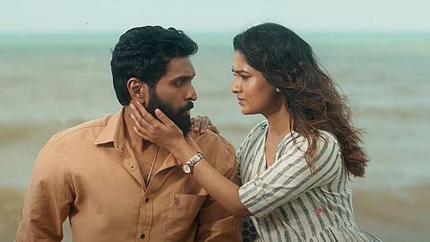 பாயும் ஒளி நீ எனக்கு Review: விக்ரம் பிரபு ‘சுமந்த’ திரைக்கதையில் பாய்ச்சல் நிகழ்ந்ததா?