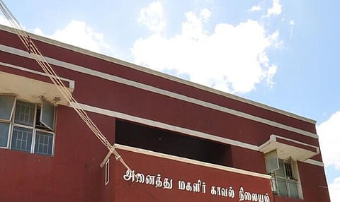 மகளிர் காவல் நிலையங்களில் கட்டப் பஞ்சாயத்து - உயர் நீதிமன்றம் அதிருப்தி