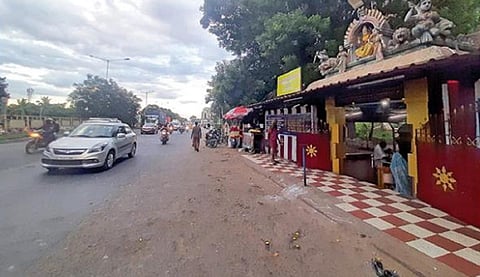 ஜிஎஸ்டி சாலை விரிவாக்கத்தால் மாற்று இடம் கிடைப்பதில் தாமதம்: இரணியம்மனுக்கு கோயில் கட்டுவதில் சிக்கல்