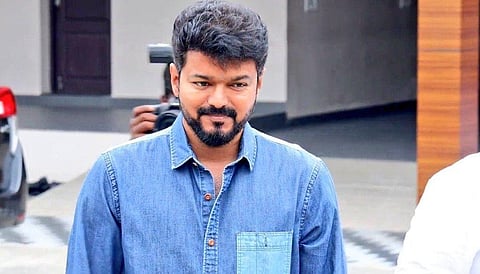 நடிகர் விஜய் அரசியலுக்கு வந்தால் நடிப்புக்கு முழுக்கு? - கூட்டத்தில் பங்கேற்ற நிர்வாகிகள் தகவல்