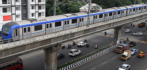 மதுரை, கோவையில் மெட்ரோ ரயில் திட்ட அறிக்கை தமிழக அரசிடம் சமர்ப்பிப்பு