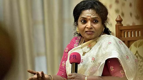 “படிப்பின் முக்கியத்துவம் உணர்ந்திருப்பதற்கு பாராட்டு” - விஜய் குறித்து ஆளுநர் தமிழிசை கருத்து