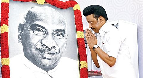 காமராஜரின் 121-வது பிறந்த நாள் விழா - பிரதமர் மோடி, முதல்வர் ஸ்டாலின், தலைவர்கள் மரியாதை
