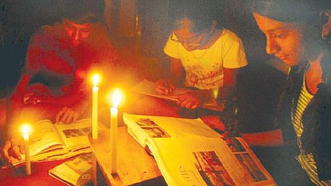 சிவகங்கை மாவட்ட 20 கிராமங்கள் தொடர் மின்வெட்டால் பாதிப்பு