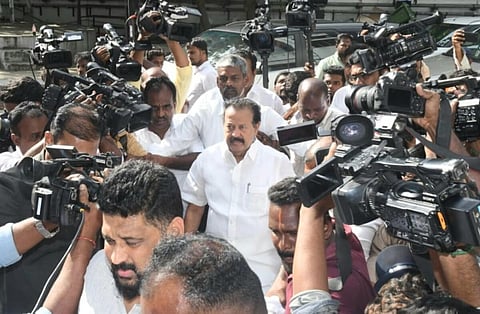 மீண்டும் விசாரணைக்கு ஆஜரான பொன்முடி