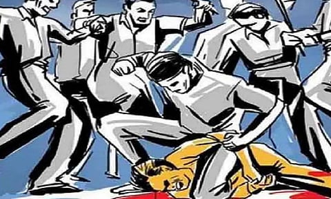 பழங்குடியின இளைஞர் முகத்தில் சிறுநீர் கழித்து சித்ரவதை செய்த கும்பல்: ஆந்திராவில் மீண்டும் அதிர்ச்சி சம்பவம்