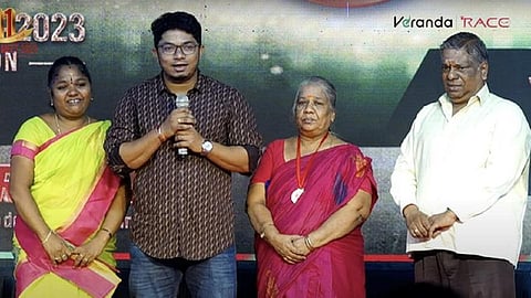 தகுதித் தேர்வு மூலம் நியூ இந்தியா அஷ்யூரன்ஸ் நிர்வாக அதிகாரி ஆன உணவு டெலிவரி பிரதிநிதி!