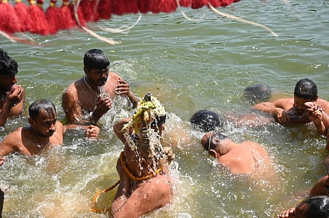 கும்பகோணம் சாரங்கபாணி சுவாமி கோயிலில் பவித்ரோத்சவம் - உதயகருட சேவை தீர்த்தவாரி