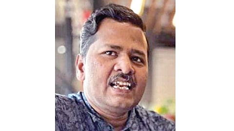 பொது சுகாதாரத் துறை இணை இயக்குநர் கே.எஸ்.டி.சுரேஷ் உயிரிழப்பு