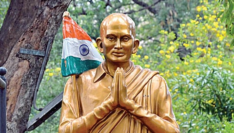 முத்துக்கள் 10 - மூவண்ணக்கொடியை வடிவமைத்த பிங்கலி வெங்கய்யா