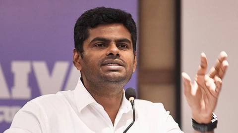அரசியல் புரிதல் இல்லாமல் பேசுகிறார் சீமான்: அண்ணாமலை கருத்து
