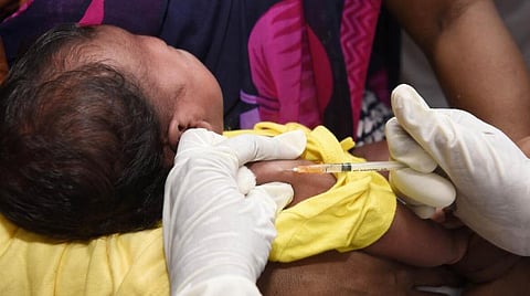 முதல்கட்ட தவணை தடுப்பூசி முகாம் இன்று முதல் 5 நாட்கள் நடக்கிறது - பொது சுகாதாரத் துறை இயக்குநர் அறிவிப்பு