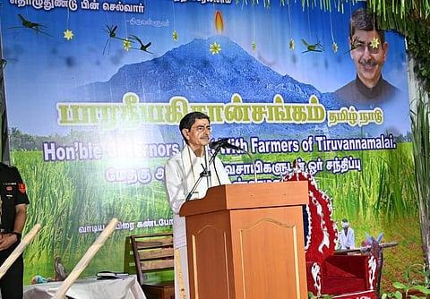 மேய்ச்சல் நிலம், காடழிப்பு பிரச்சினைகள் மிகத் தீவிரமானவை: விவசாயிகள் மத்தியில் ஆளுநர் ஆர்.என்.ரவி பேச்சு