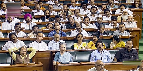 காங்கிரஸை தொடர்ந்து புறக்கணிக்கும் தமிழக மக்கள்: பிரதமர் நரேந்திர மோடி விமர்சனம்