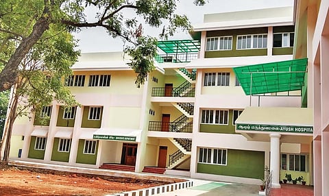 புதுச்சேரி வில்லியனூரில் குடியரசுத் தலைவர் திறந்து வைத்தும் நடைமுறைக்கு வராத ஆயுஷ் மருத்துவமனை