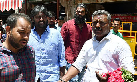 “என் கனவுகளை ஒதுக்கிவிட்டு தேமுதிக தொண்டர்களுக்காக வேலை செய்கிறேன்” - விஜயபிரபாகரன்