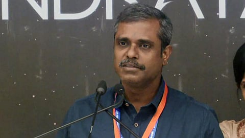 சந்திரயான்-3 திட்ட இயக்குநர் வீரமுத்துவேலுக்கு முதல்வர் ஸ்டாலின் தொலைபேசியில் வாழ்த்து