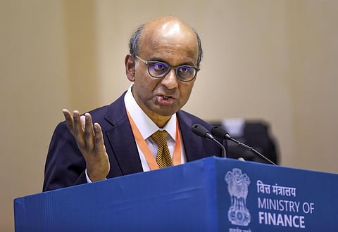 சிங்கப்பூரின் 9வது அதிபரானார் தமிழரான தர்மன் சண்முகரத்னம் - மும்முனை போட்டியில் வெற்றி