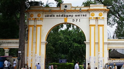 செங்கல்பட்டு, காஞ்சிபுரம் மாவட்டங்களில் 18 பேருக்கு தமிழக அரசின் நல்லாசிரியர் விருது: பட்டியலை வெளியிட்டது பள்ளிக்கல்வித் துறை