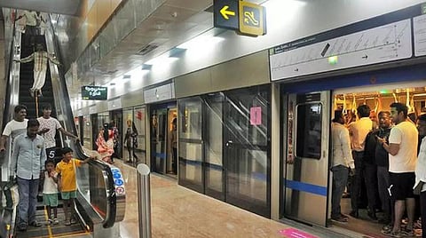 12 சுரங்க மெட்ரோ ரயில் நிலையங்கள் அமைக்க ரயில் விகாஸ் நிகாம் நிறுவனத்துக்கு ரூ.4,058 கோடியில் ஒப்பந்தம்