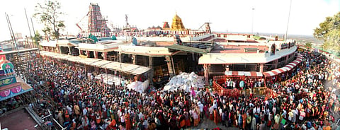 அக்.1 முதல் பழநி கோயிலுக்கு மொபைல் போன் கொண்டு செல்ல தடை