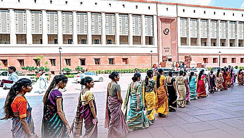 சொல்… பொருள்… தெளிவு - நாடாளுமன்ற சிறப்புக் கூட்டத்தொடர்