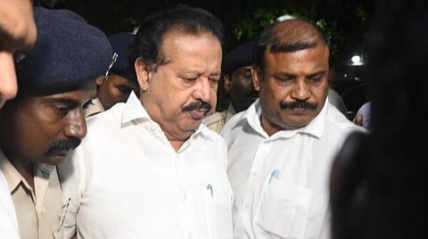 உயர் நீதிமன்ற வழக்கு விசாரணைக்கு தடை கோரி உச்ச நீதிமன்றத்தில் பொன்முடி மேல்முறையீடு