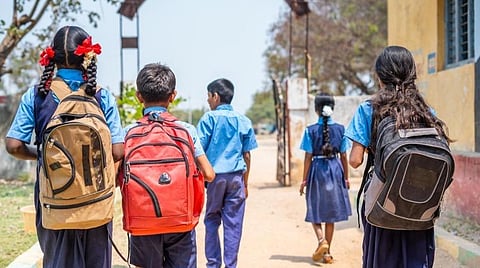 மாணவர்களின் ஒழுக்கம்: அனைவருக்கும் பொறுப்பு உண்டு!