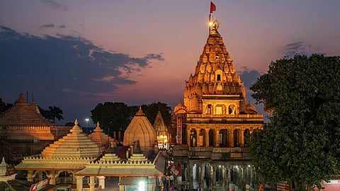 உஜ்ஜைனி மகாகாளேஸ்வரர் கோயில் வளாகத்தில் சுரங்கப் பாதை