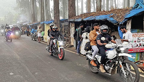 கொடைக்கானலை பதறவைக்கும் பைக்கர்கள்! - பொதுமக்கள், சுற்றுலா பயணிகள் அச்சம்