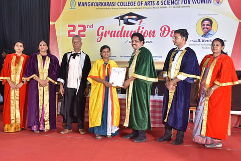“தோல்வியை வெற்றியைப் போல் கடக்க பழகுங்கள்” - பட்டமளிப்பு விழாவில் சு.வெங்கடேசன் எம்.பி பேச்சு