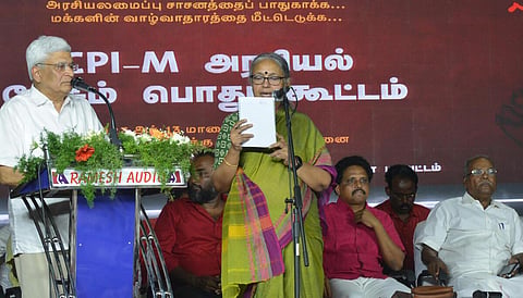 படம்: ரவீந்திரன்