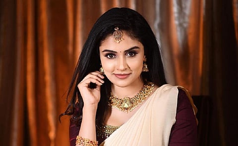 சந்தானம் ஜோடியாக டி.வி நடிகை