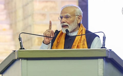 இந்தியாவை அடுத்த 25 ஆண்டுகளில் வளர்ச்சி பெற்ற நாடாக மாற்ற உதவ வேண்டும்: மாணவர்களிடம் பிரதமர் மோடி வலியுறுத்தல்