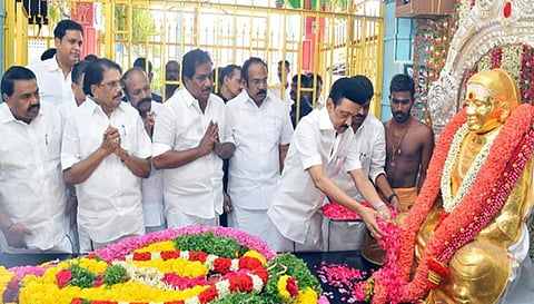 பசும்பொன்னில் அஞ்சலி செலுத்திய முதல்வர் ஸ்டாலின்
