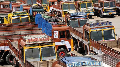 ஆன்லைன் அபராதத்தை எதிர்த்து லாரி, மினி வேன் ஓட்டுநர் இன்று முதல் வேலைநிறுத்தம்